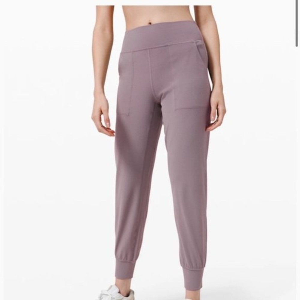 NWT Lululemon Align Jogger 28"